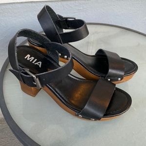 MIA Black Platform Sandals